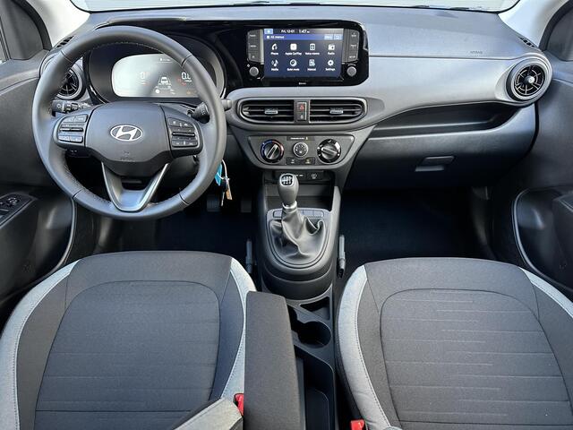 Hyundai I 10 1.0 Comfort / Navigatie middels Apple CarPlay & Android Auto / DAB / Airco /Cruise Control / 5-deurs / Dealer onderhouden /