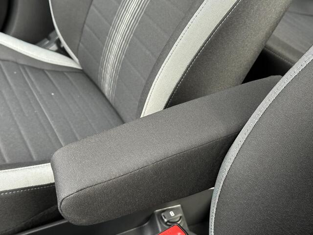Hyundai I 10 1.0 Comfort / Navigatie middels Apple CarPlay & Android Auto / DAB / Airco /Cruise Control / 5-deurs / Dealer onderhouden /