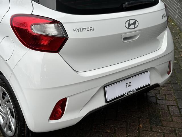 Hyundai I 10 1.0 Comfort / Navigatie d.m.v. Apple Carplay & Android Auto / Cruise Control / Airco / Elek. Spiegels /