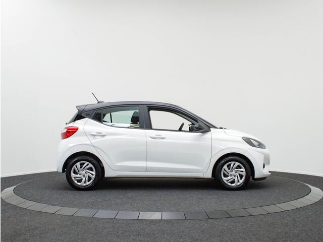 Hyundai I 10 1.0 Comfort Smart | Private lease 319 p.m.