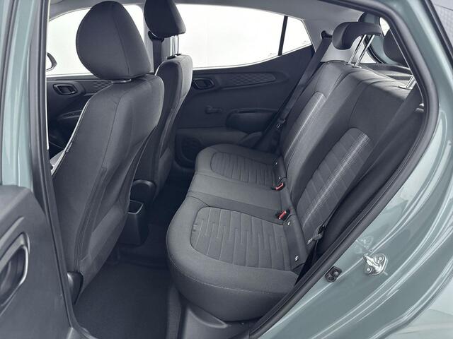 Hyundai I 10 1.0 Comfort | NIEUW | Navi + Carplay | Camera | ¤ 2.200,- voordeel!