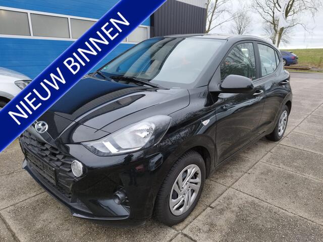 Hyundai I 10 1.0 Select ** 5 STUKS ** 5 DRS ** Airco ** Cruise ** PDC ** Stoelverwarming **