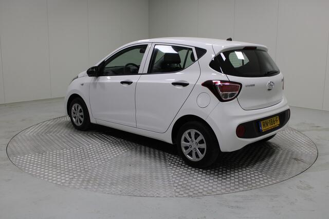 Hyundai I 10 1.0i i-Drive | Radio