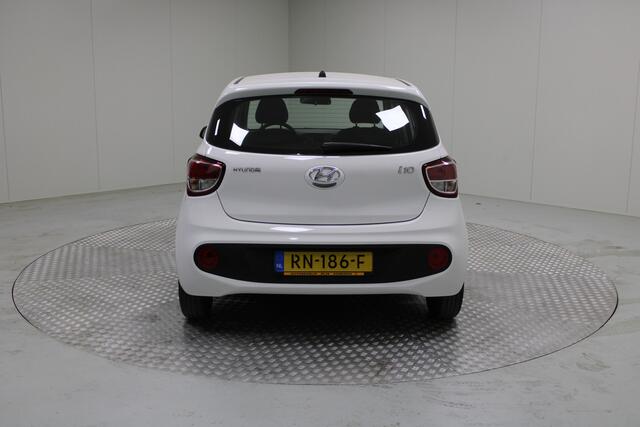 Hyundai I 10 1.0i i-Drive | Radio