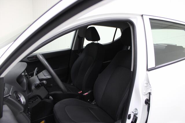 Hyundai I 10 1.0i i-Drive | Radio