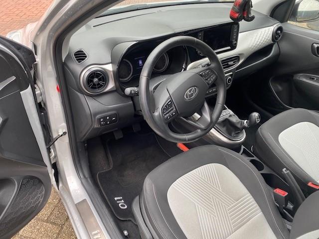 Hyundai I 10 1.0 Premium * NAVI * CAMERA * WEINIG KM'S *