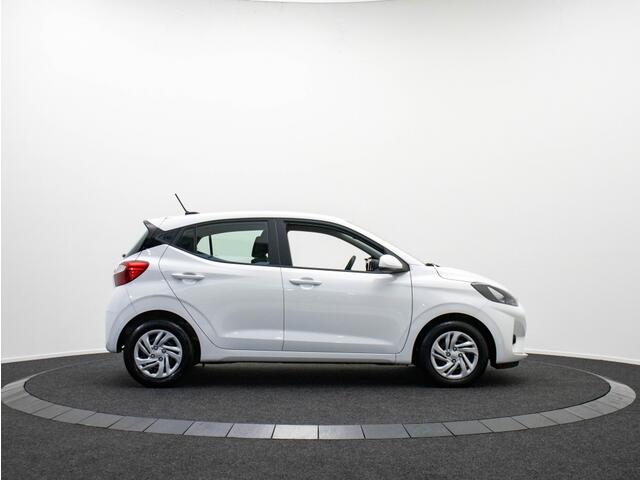 Hyundai I 10 1.0 Comfort Smart | Private lease 309 p.m. | Navigatie