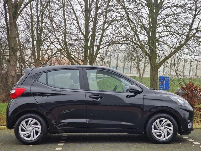 Hyundai I 10 1.0 Comfort Smart |¤2323 KORTING|NAVIGATIE|CAMERA|APPLE CARPLAY & ANDROID AUTO|