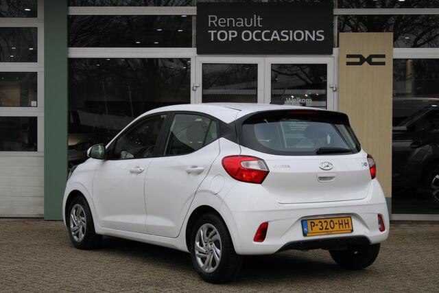 Hyundai I 10 1.0 Comfort All season banden | Cruise control | Apple car play of Android auto