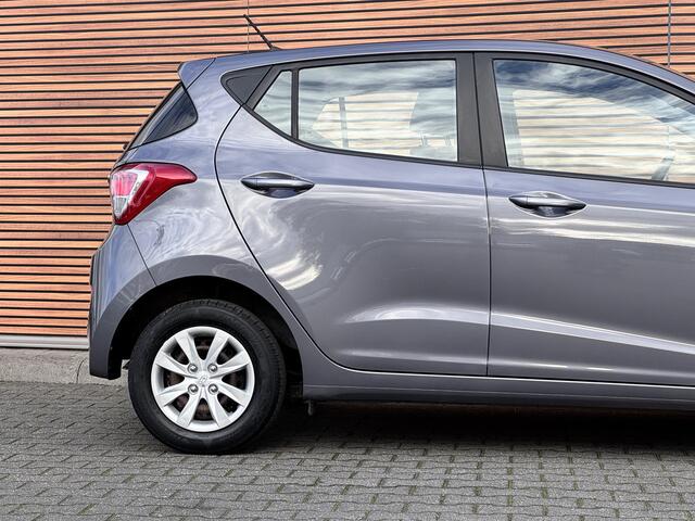 Hyundai I 10 1.0i i-Motion Comfort Climate Control / Cruise Control / Luxe uitvoering