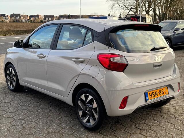 Hyundai I 10 1.0 Comfort AUTOMAAT | CARPLAY | NARDO GREY | BOVAG!!