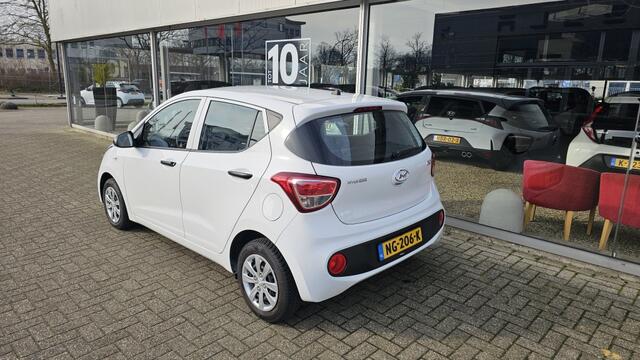 Hyundai I 10 1.0i i-Motion All-seasonbanden | NL auto