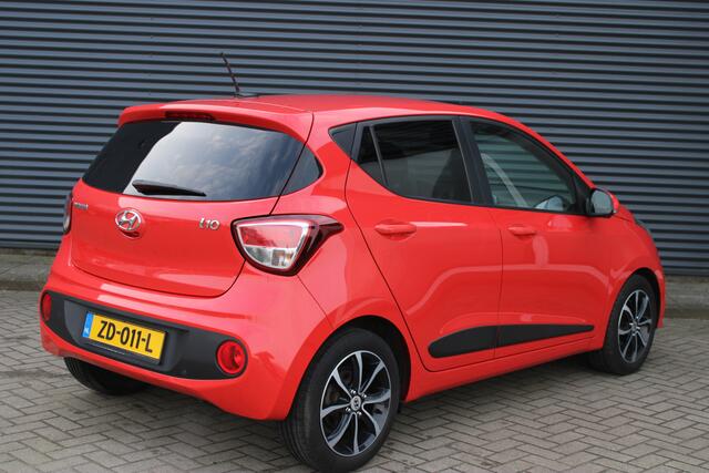 Hyundai I 10 1.0i Premium Clima Navigatie PDC DAB