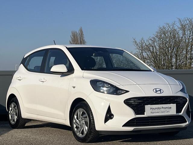 Hyundai I 10 5drs 1.0 Comfort Automaat 5-zits | Apple Carplay & Android Auto | Stoel & stuurverwarming | Fabrieksgarantie 02-2029 |