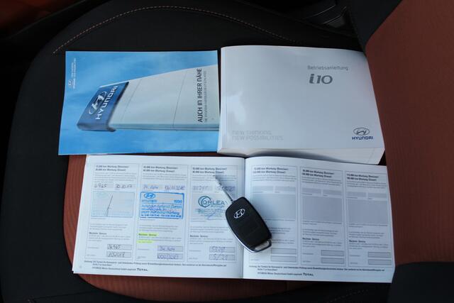 Hyundai I 10 1.2i "Trend" Airco - 5 Deurs !!! 88 Pk