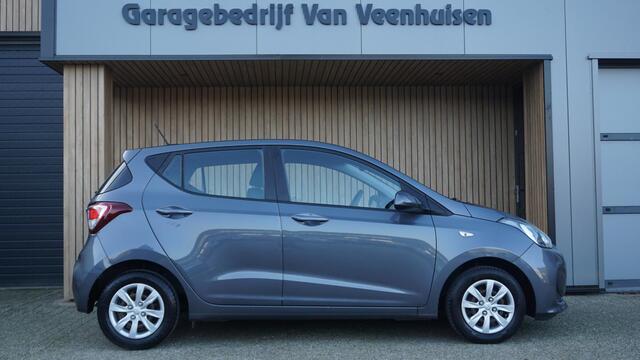 Hyundai I 10 1.0i 67pk 5Drs Comfort 5Drs Navi Airco Cruise Control Bluetooth PDC *NL auto* Keurig exemplaar!