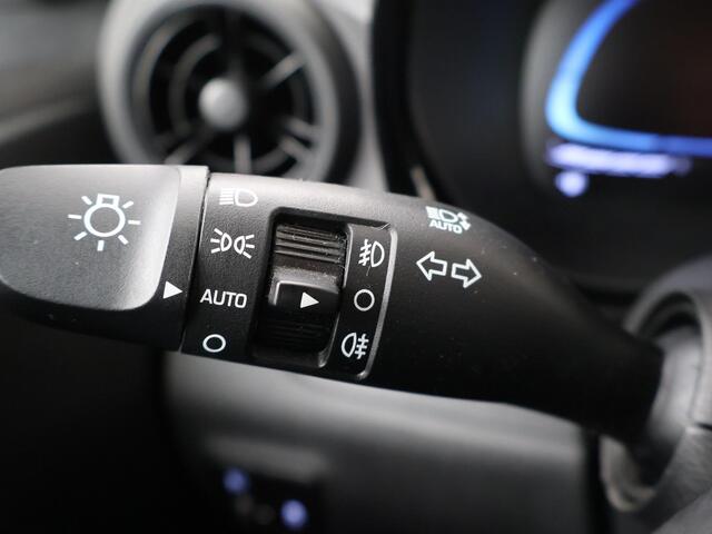 Hyundai I 10 1.0 Comfort | Apple Carplay - Android Auto | Dab+ | Digitale cockpit | Start/Stop systeem | Airco | Bluetooth | Multifunctioneel stuurwiel | Laneassist | Verkeersbordherkenning | Cruise control | spraakbediening | Automatische verlichting | 5-deurs | Spie