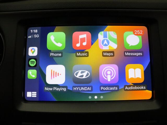 Hyundai I 10 1.0i Premium Climate | Cruise | Navi | Stoel-/stuurverwarming