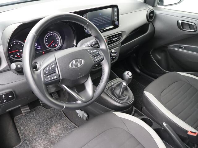 Hyundai I 10 1.0 Comfort | 67 PK | Apple CarPlay / Android Auto | Airconditioning | Cruise control | Multifunctioneel stuurwiel | Speedlimiter | Automatische verlichting | Spraakbediening | Dab+ | Bluetooth | Laneassist | Deurvergrendeling | 5-deurs |
