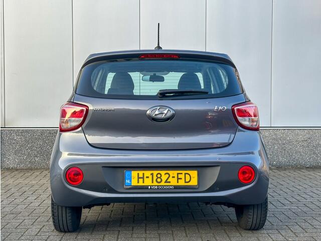 Hyundai I 10 1.0i Comfort Navigatie | CarPlay | Park.sensoren | NAP