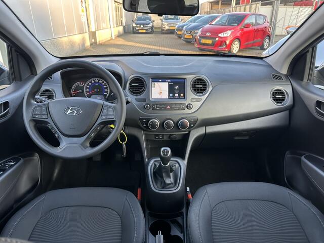 Hyundai I 10 1.0i Comfort Navigatie | CarPlay | Park.sensoren | NAP
