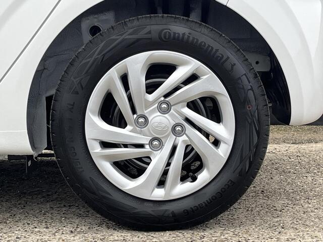 Hyundai I 10 1.0 Comfort |¤1500 KORTING|APPLE CARPLAY & ANDROID AUTO|CAMERA|SENSOREN|