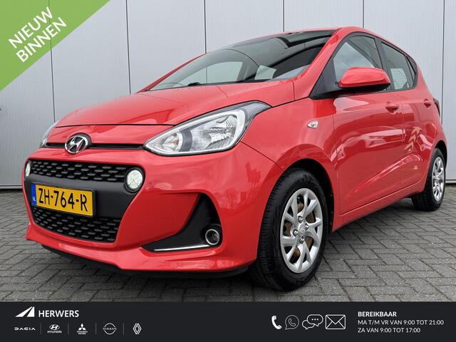 Hyundai I 10 1.0i Comfort / Navigatie / Bluetooth / Cruise control / Pakeersensoren achter/ Elek. Ramen Voor en achter / Multifunctioneel Stuur /