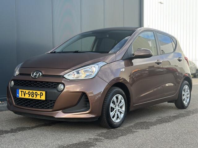 Hyundai I 10 1.0i Comfort / Navi / Apple Carplay / Getint glas / Armsteun