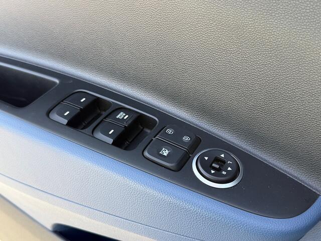 Hyundai I 10 1.0i i-Motion Yes! | Airco | Cruise control | Stoel/Stuurverwarming | 1e eigenaar | Alu velgen
