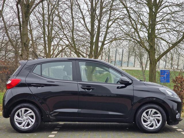 Hyundai I 10 1.0 Comfort Smart |¤2695 KORTING|NAVIGATIE|CAMERA|APPLE CARPLAY & ANDROID AUTO|