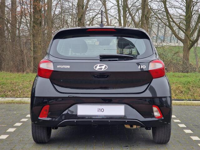 Hyundai I 10 1.0 Comfort Smart |¤2695 KORTING|NAVIGATIE|CAMERA|APPLE CARPLAY & ANDROID AUTO|