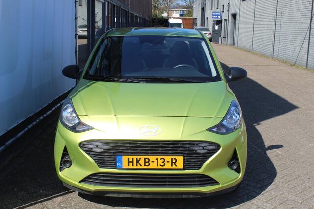 Hyundai I 10 1.0 Comfort 5-zits Airco l Cruise control l Navigatie l AppleCarPlay/AndroidAuto l Parkeer camera