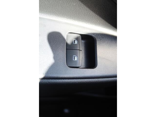 Hyundai I 10 1.0 Comfort 5-zits Airco l Cruise control l Navigatie l AppleCarPlay/AndroidAuto l Parkeer camera