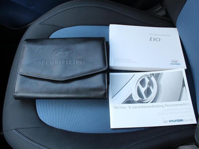 Hyundai I 10 1.0i i-Motion Comfort / Climate Control / Cruise Control / Radio-/CD-Speler / Elektrische Ramen Voor & Achter / USB /