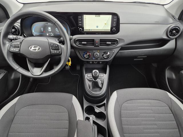 Hyundai I 10 1.0 Comfort Smart Handgeschakeld / Navigatie / Apple Carplay Android Auto / Achteruitrijcamera / Cruise control / Lane Assist / Airco /