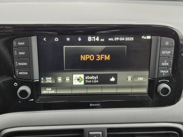 Hyundai I 10 1.0 Comfort Smart Handgeschakeld / Navigatie / Apple Carplay Android Auto / Achteruitrijcamera / Cruise control / Lane Assist / Airco /