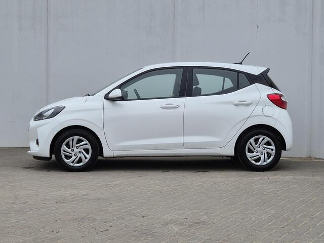 Hyundai I 10 1.0 Comfort Smart Handgeschakeld / Navigatie / Apple Carplay Android Auto / Achteruitrijcamera / Cruise control / Lane Assist / Airco /