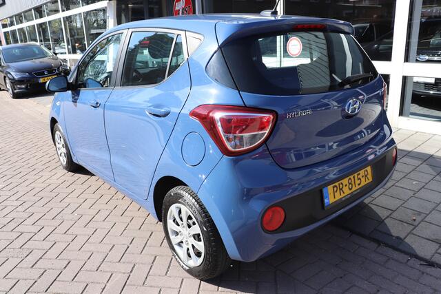 Hyundai I 10 1.0i Comfort. Navigatie, lage km stand!