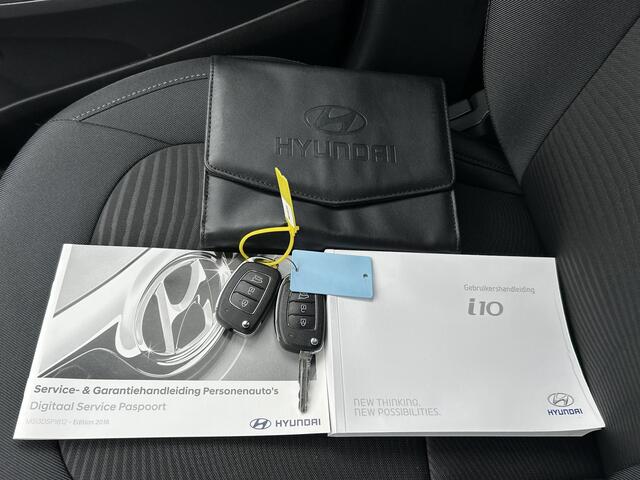 Hyundai I 10 1.0i Comfort / Navigatie / Cruise Control / Airco / Bluetooth / Parkeersensoren /