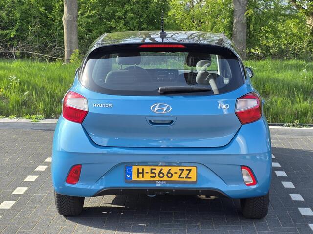 Hyundai I 10 5drs 1.0 67 PK Comfort | Afneembare trekhaak voor fietsendrager | Contrasterende dakkleur | Apple Carplay & Android Auto | Allseason banden | | Armsteun voor |