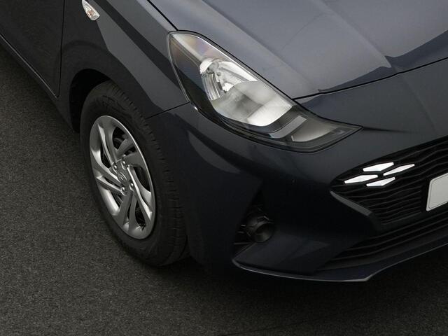 Hyundai I 10 1.0 62 pk Comfort | Achteruitrijcamera | Navigatie | Cruise Control | DAB radio | Airconditioning | Multifunctioneel stuurwiel |