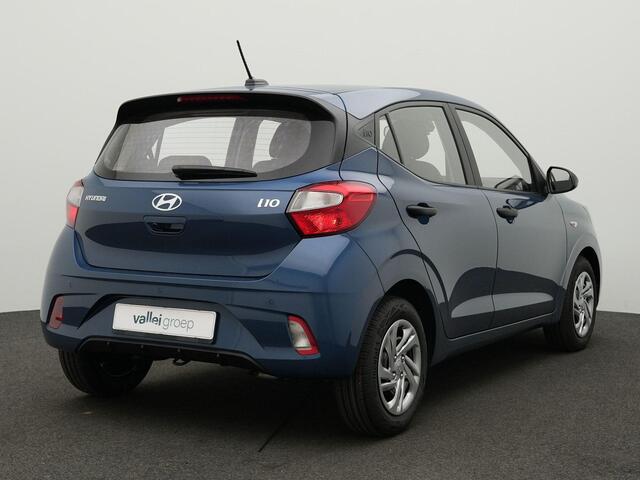 Hyundai I 10 1.0 62 pk Comfort | Achteruitrijcamera | Navigatie | Cruise Control | DAB radio | Airconditioning | Multifunctioneel stuurwiel |