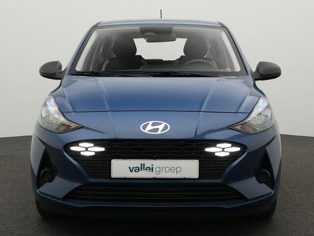 Hyundai I 10 1.0 62 pk Comfort | Achteruitrijcamera | Navigatie | Cruise Control | DAB radio | Airconditioning | Multifunctioneel stuurwiel |