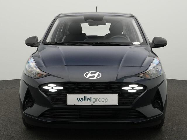 Hyundai I 10 1.0 62 pk Comfort | Achteruitrijcamera | Navigatie | Cruise Control | DAB radio | Airconditioning | Multifunctioneel stuurwiel |