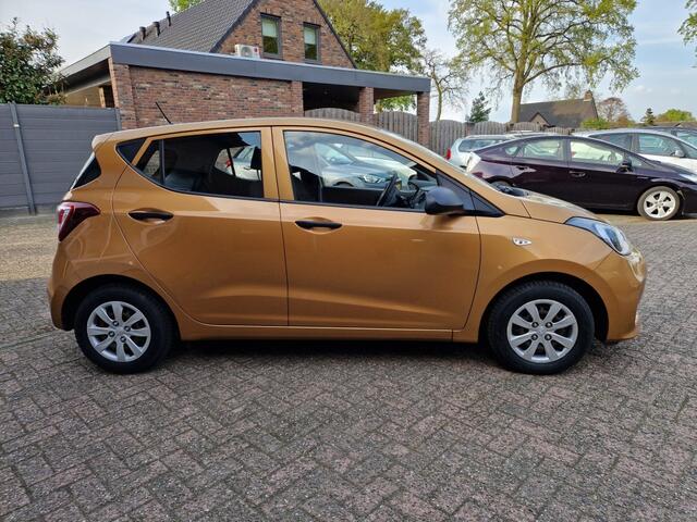 Hyundai I 10 1.0i i-Motion 5-drs Airco NL-auto