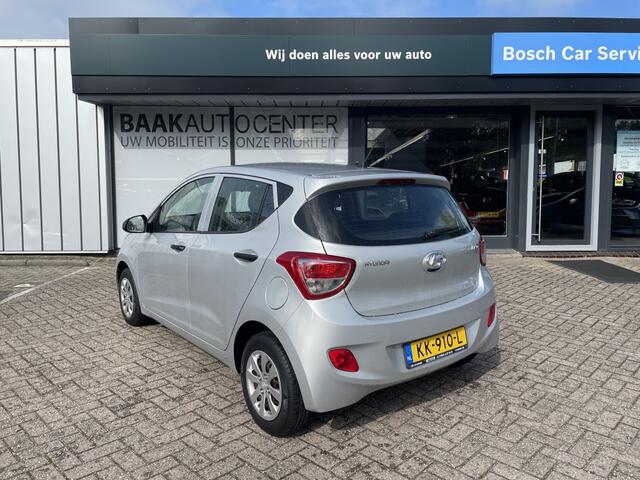 Hyundai I 10 1.0i i-Drive | Uniek lage km stand | NL Auto