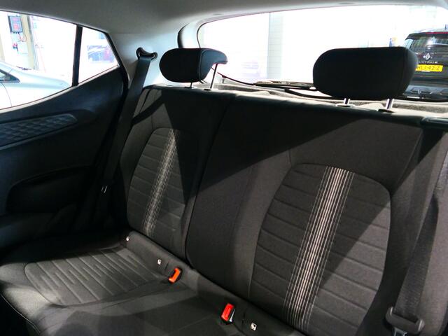 Hyundai I 10 1.0 Comfort *NIEUW* - Apple carplay/ Android auto, airco, cruise, bluetooth