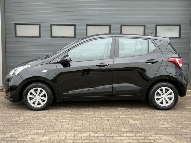 Hyundai I 10 1.0 Comfort 5-DRS Airco Cruise NL-Auto Keurige auto!