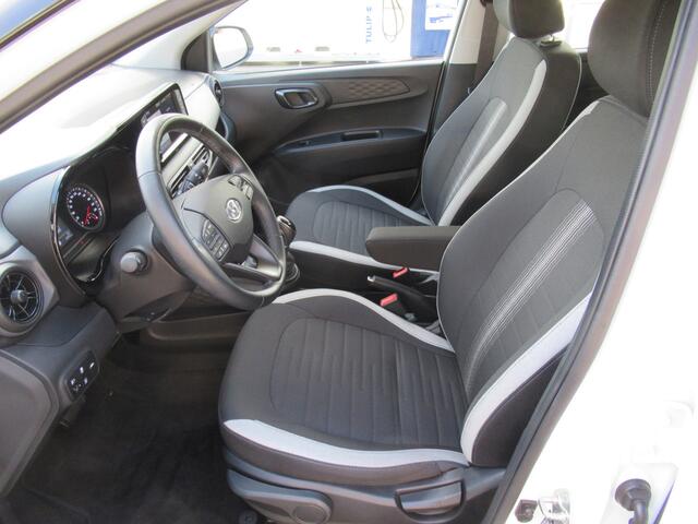 Hyundai I 10 1.2 85 PK Automaat ! 2e eigen | dealer onderh | stoel+stuur verw | navi | camera