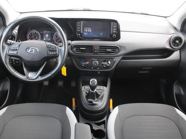 Hyundai I 10 1.0 Comfort Smart / Navigatie + Apple Carplay/Android Auto / Cruise Control / Achteruitrijcamera / Bluetooth / Airco /